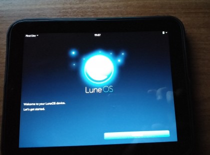LuneOS_HP_TouchPad_02.jpg