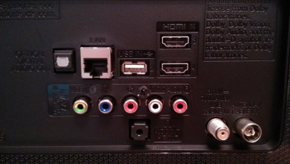 LG UJ750V interfaces back.jpg
