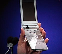Неизвестный КПК от Sony на выставке PalmSource 2002 #1