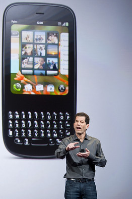 Глава Palm Jon Rubinstein на выставке CES2010